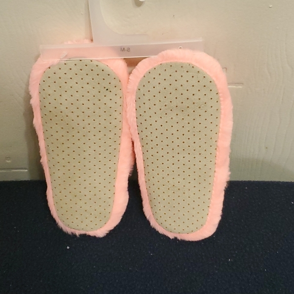 girls slippers - Picture 2 of 2